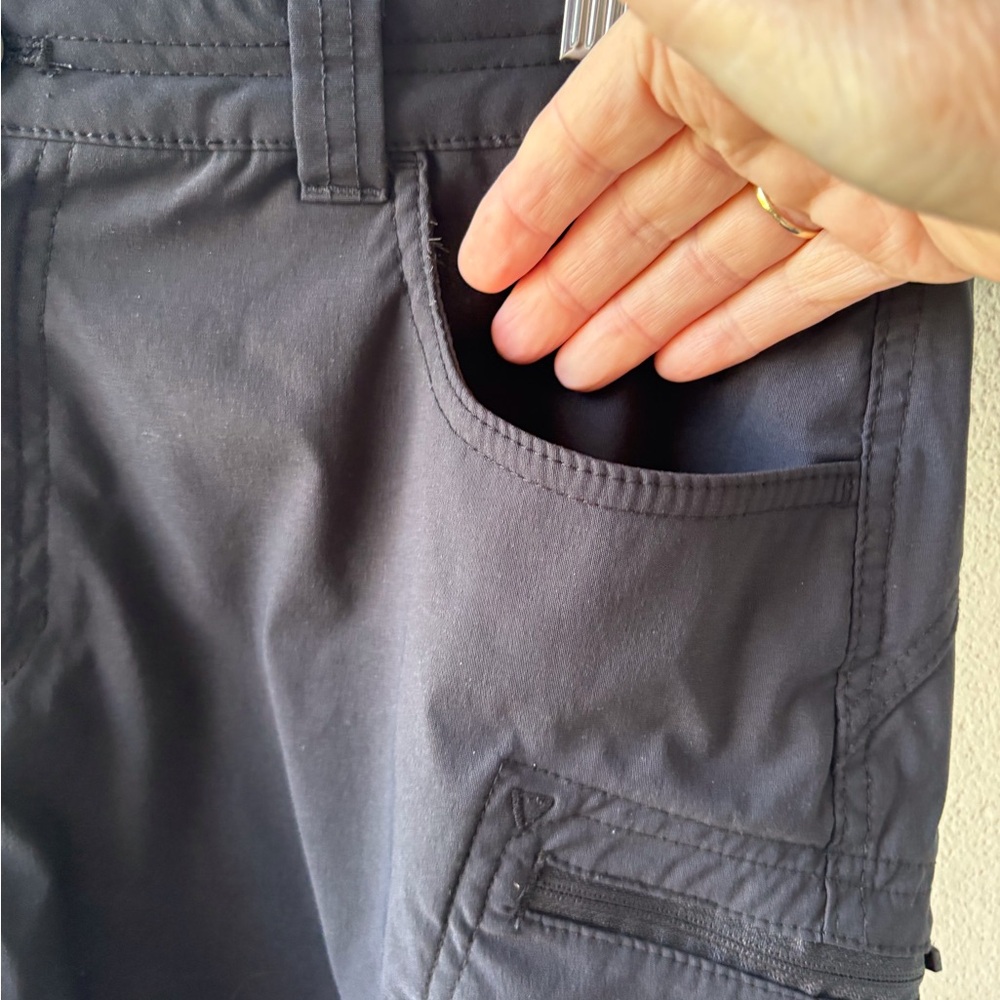 Eddie Bauer Size 16 Black Hiking Shorts 7” Inseam Outdoors Utility Activewear - Picture 7 of 13